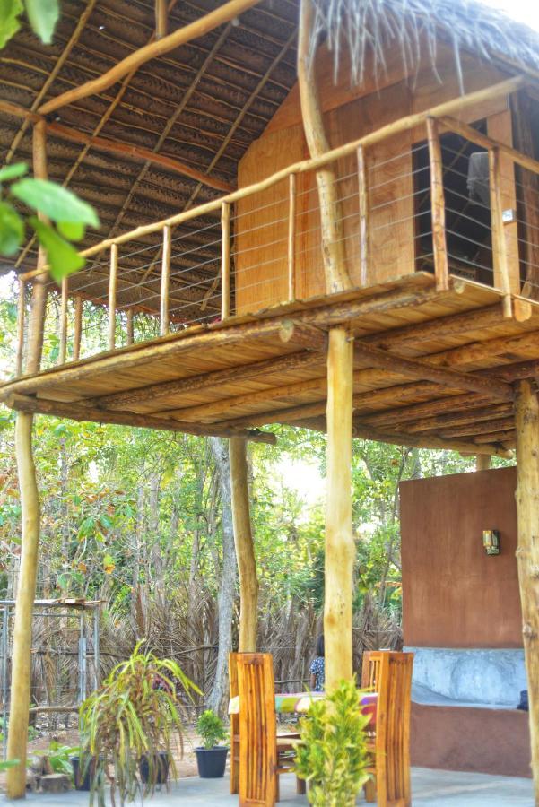 Апартаменты Pidurangala View Treehouse Сигирия Экстерьер фото